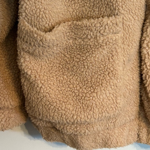 I.AM.GIA Pixie Teddy Caramel Sherpa Oversized Jacket - Fits up to Large - Picture 8 of 15